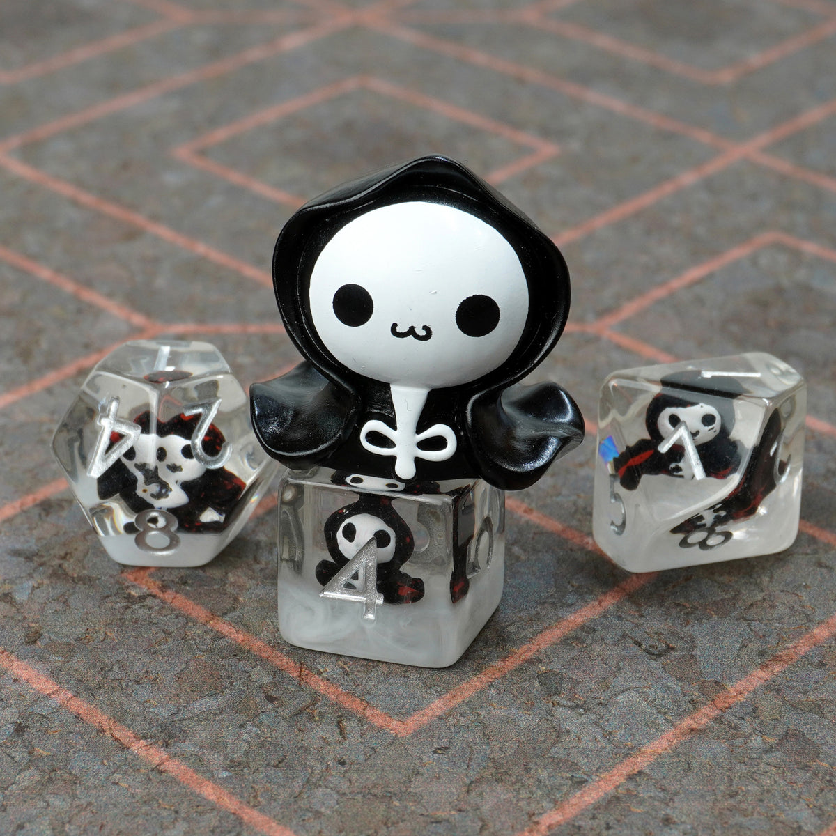 The UwU Reaper Dice set