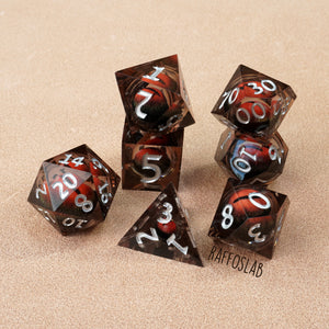 The Red Dragon EYE - Liquid Core dice set