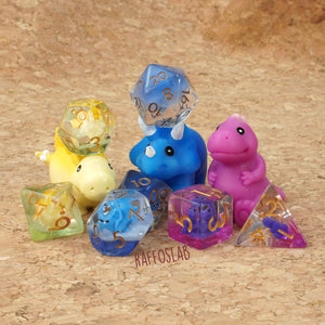 The Dino Nest  - set dadi misto