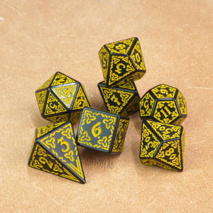 Yellow Knots