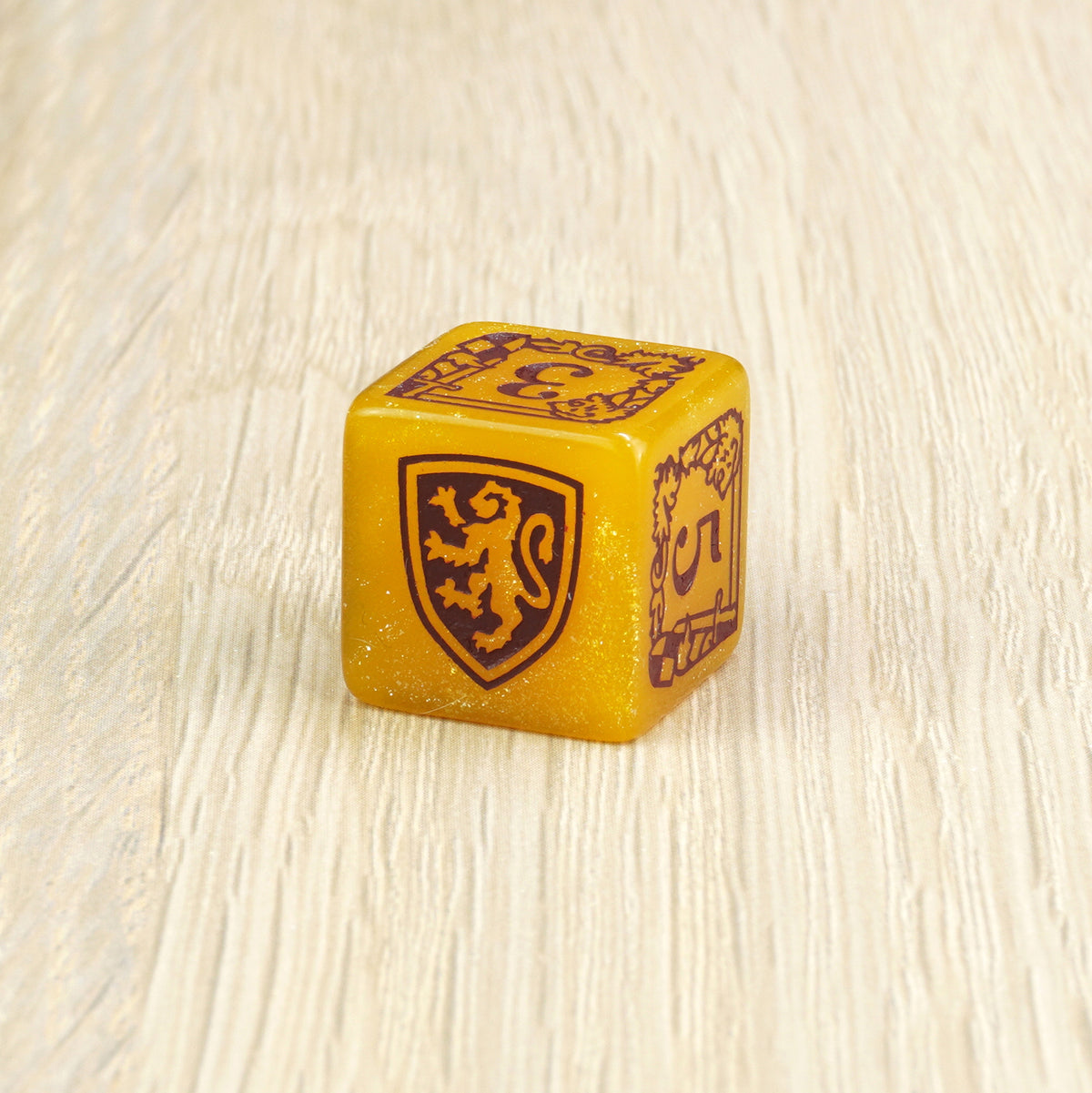 Grifondoro D6 giallo