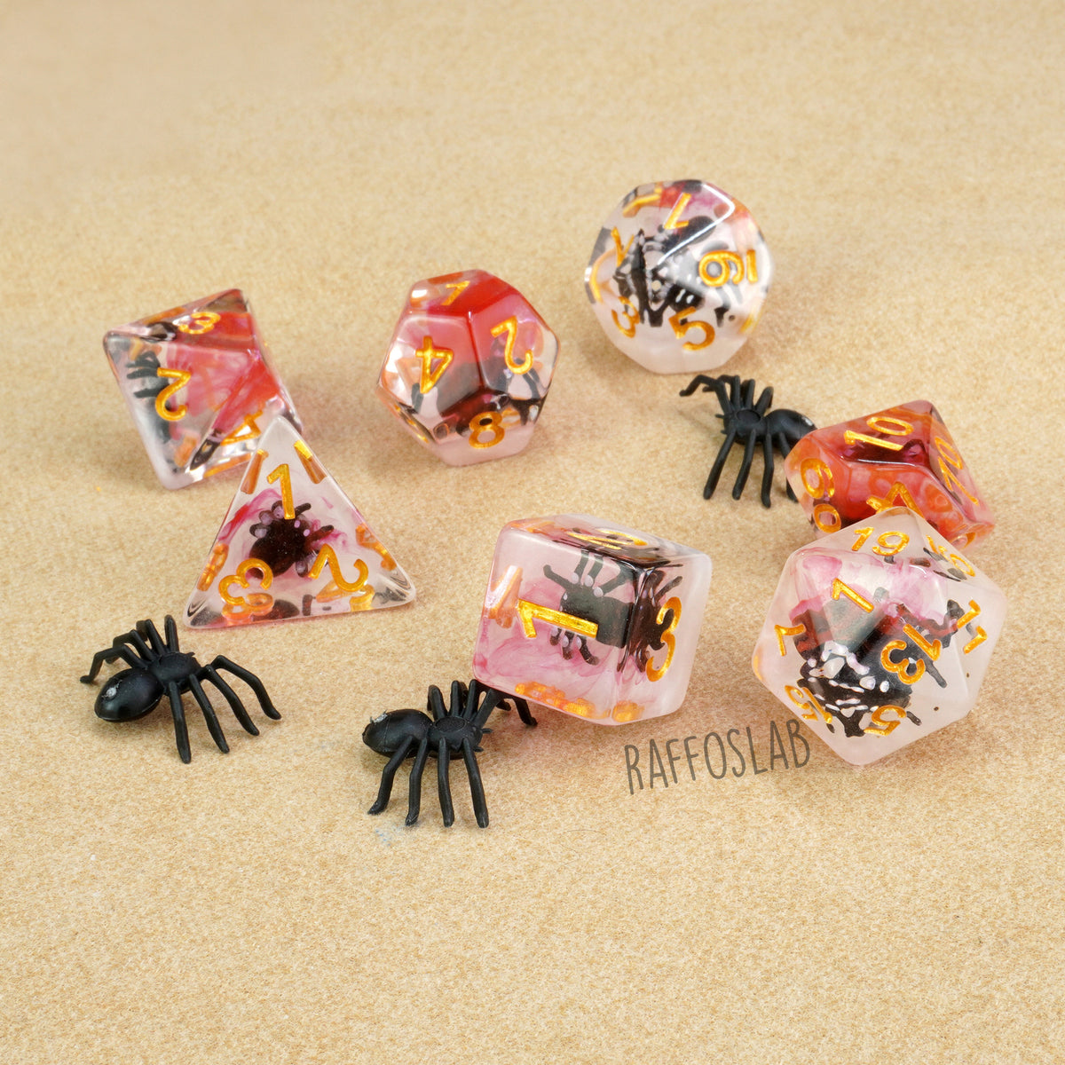 Pinky Bloody Spiders - Dice Set