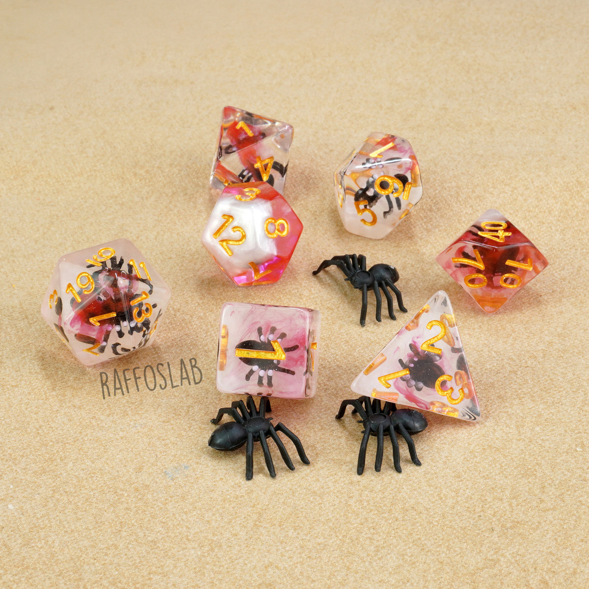 Pinky Bloody Spiders - Dice Set